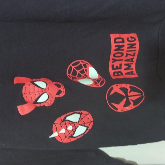 Spiderman black sweater size small - Picture 4 of 7